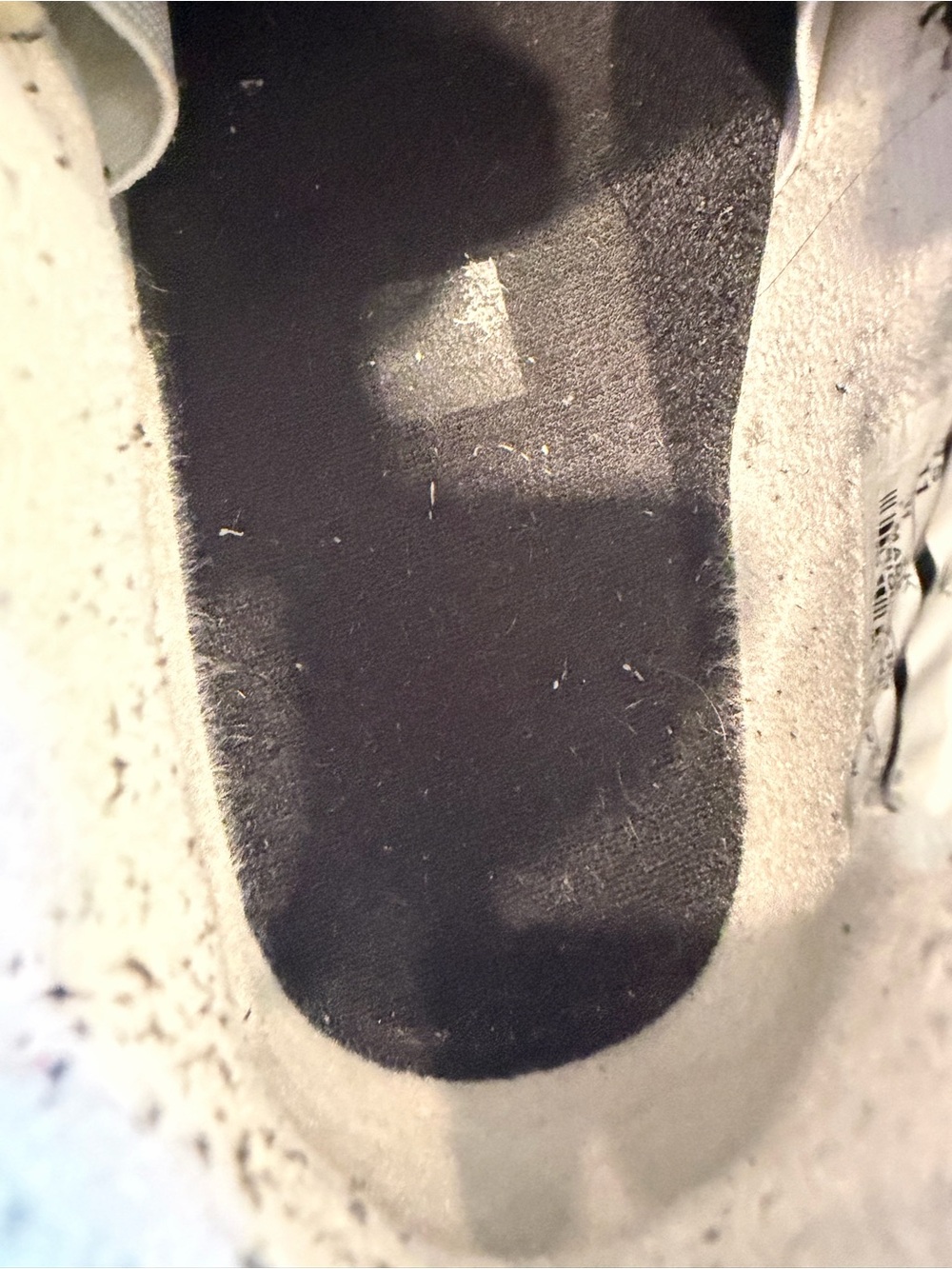 Jordan 4 Retro OG Mid White Cement - Size 11 - Picture 10 of 12